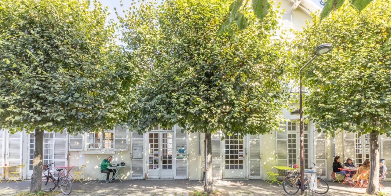Auberge La Maison Montreau Монтрёй Экстерьер фото